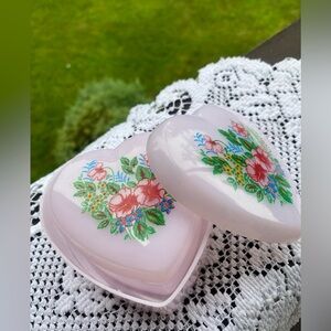 Unique Lucite Vintage Nesting Heart Trinket Boxes 💕
